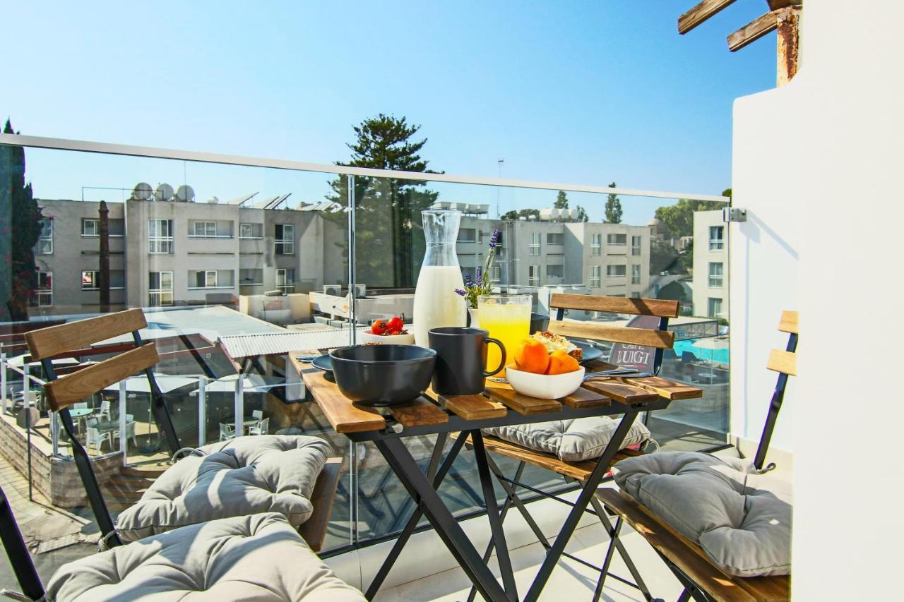 Phaedrus Living: Seaside Luxury Flat Lighthouse 65 Apartment Paphos Exterior foto